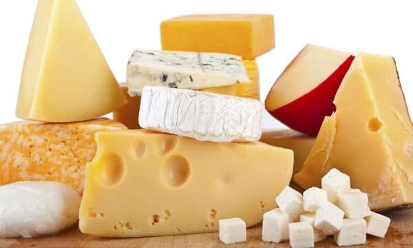 تفسير رؤية الجبنة في المنام أكل أو شراء