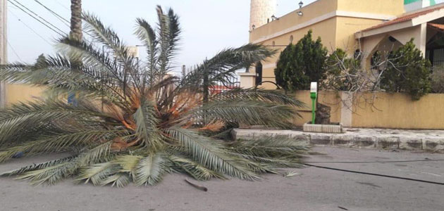 تفسير حلم الرياح القوية في البيت