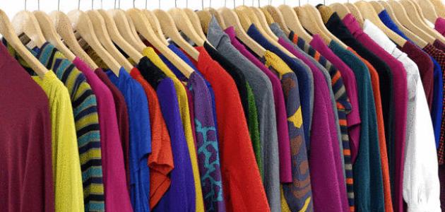 تفسير شراء الملابس في المنام للعزباء